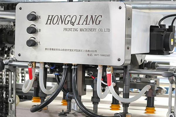 Apa yang Membuat Mesin Laminating Sepenuhnya Otomatis Merupakan Peningkatan Menarik untuk Penyelesaian Cetak?